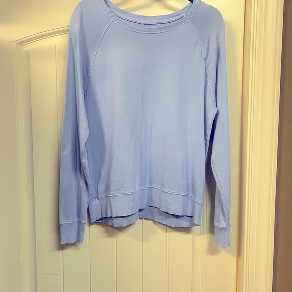 Athleta light Purple Long Sleeve Crewneck Sweatshirt medium - Picture 3 of 4